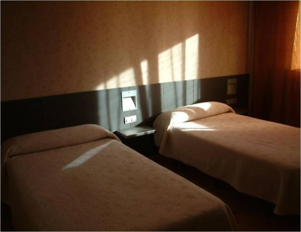 Buniel Hotel Area Serrano מראה חיצוני תמונה